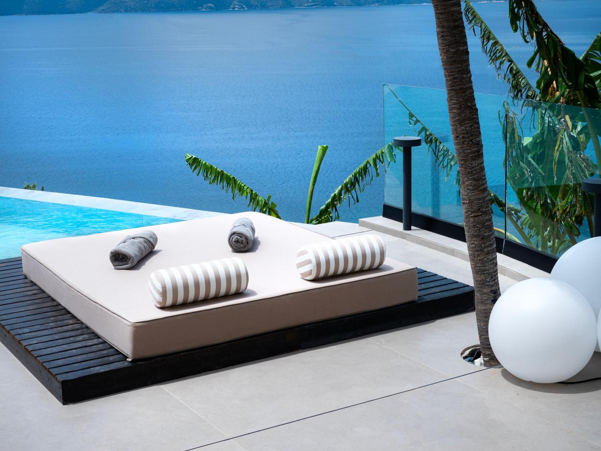 Nobus Hotel & Spa Vlorë Extérieur photo