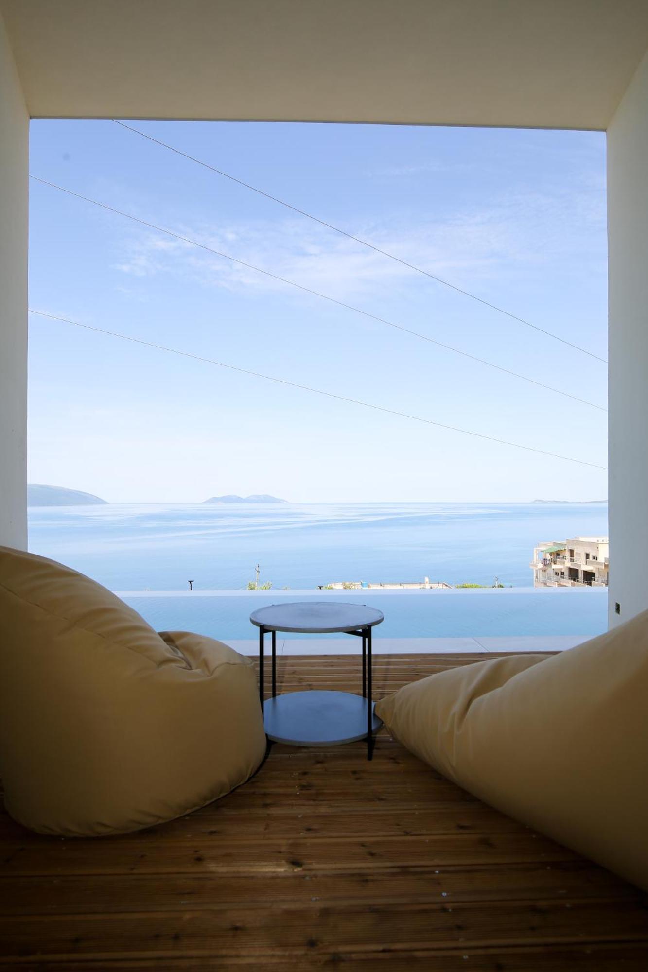 Nobus Hotel & Spa Vlorë Extérieur photo
